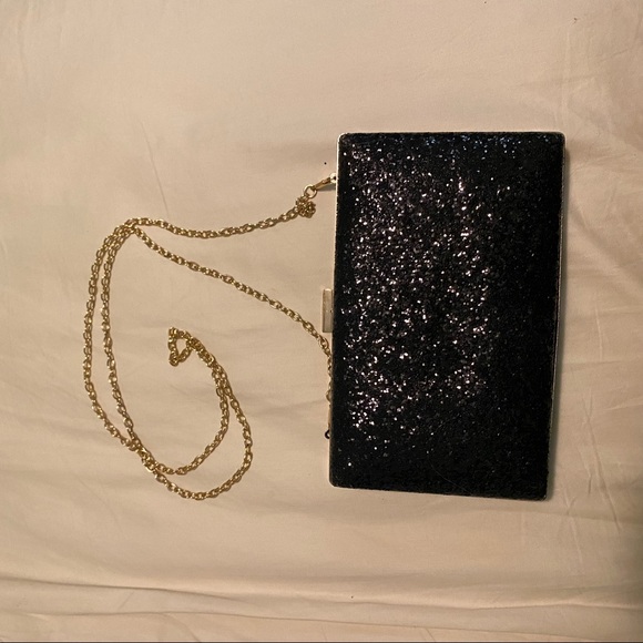 Chic black sparkly clutch with detachable shoulder strap - Picture 2 of 9